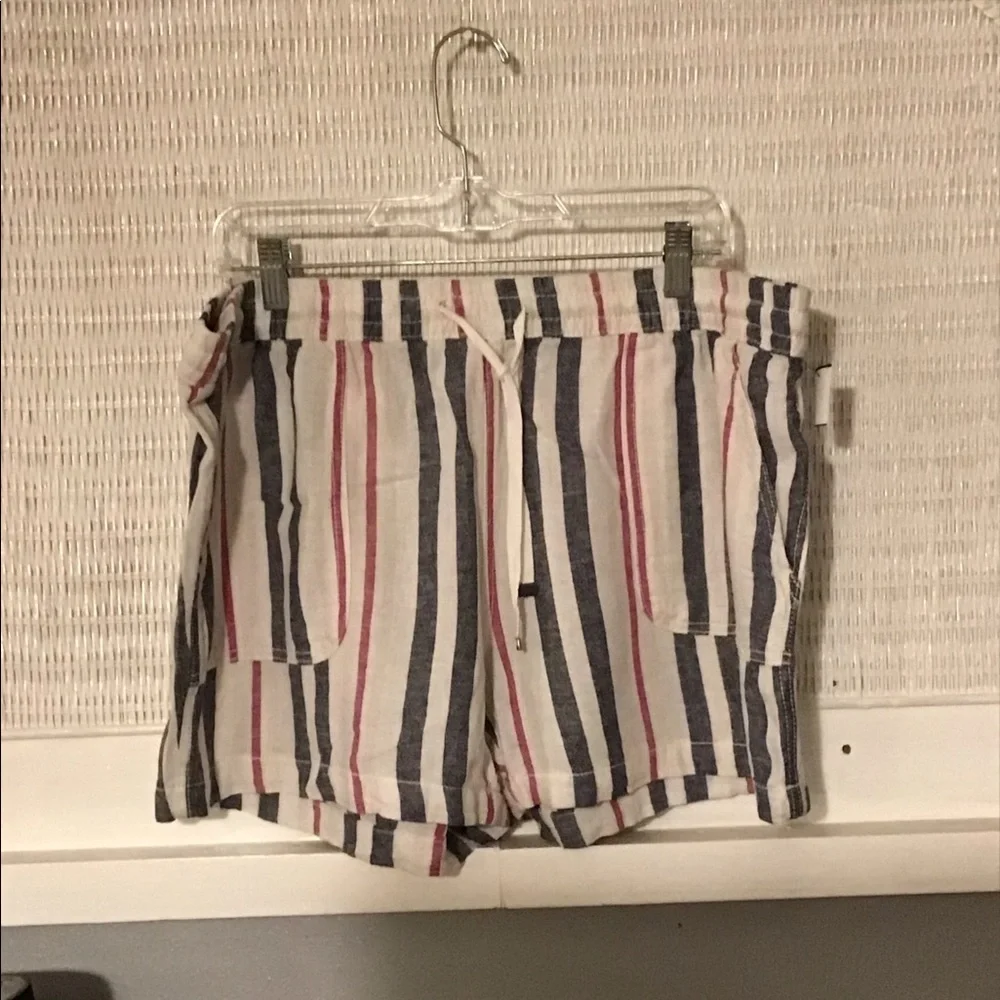 Time and Tru Women’s Blend Linen Shorts - Picture 1 of 6